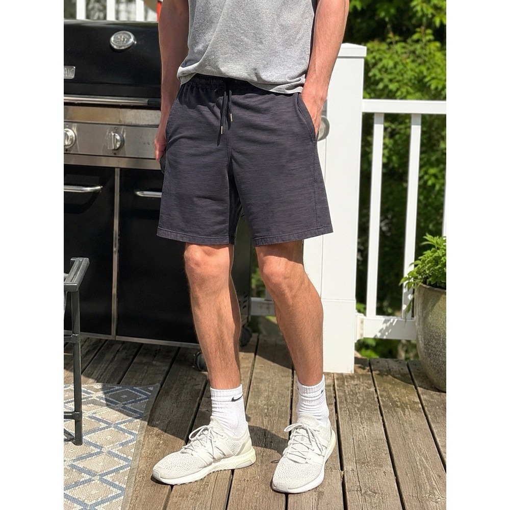 Zella Mens Small Pyrite Knit Shorts Heather Gray Stretch Athletic 8"